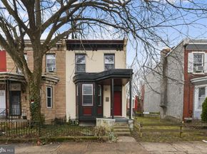 3952 Melon Street, Philadelphia PA 19104