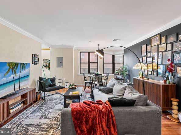 1939 Chestnut Street 2D, Philadelphia PA 19103