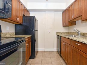 35 14TH Street NE 35, Washington DC 20002