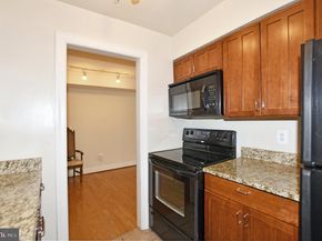 35 14TH Street NE 35, Washington DC 20002