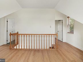 5610 Houghton Street, Philadelphia PA 19128