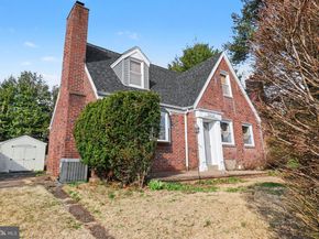 5610 Houghton Street, Philadelphia PA 19128
