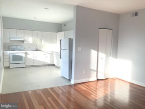 2201 15TH Street NW 303, Washington DC 20009