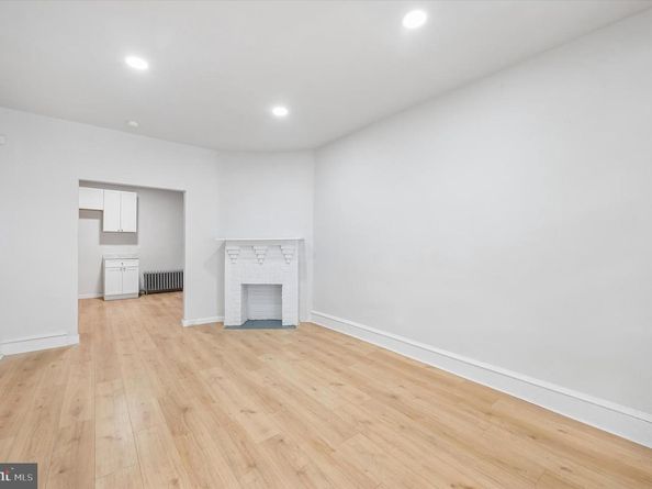 7041 Paschall Avenue, Philadelphia PA 19142