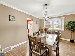 12464 Sweet Briar Place, Philadelphia PA 19154