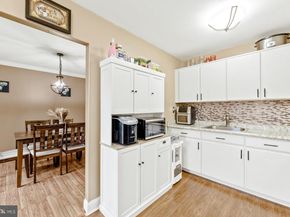 12464 Sweet Briar Place, Philadelphia PA 19154