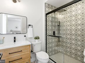 461 Monastery Avenue, Philadelphia PA 19128