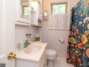 534 Pinney Road, Huntingdon Valley PA 19006