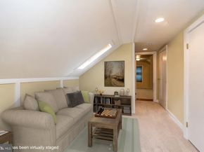 534 Pinney Road, Huntingdon Valley PA 19006