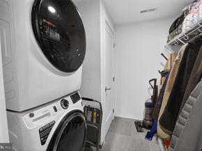 737 Swann Avenue 310, Alexandria VA 22301