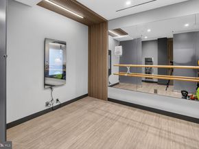 737 Swann Avenue 310, Alexandria VA 22301
