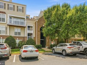 21843 Baldwin Square 301, Sterling VA 20164