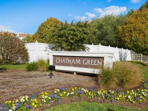 21843 Baldwin Square 301, Sterling VA 20164