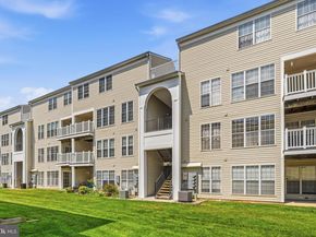 21843 Baldwin Square 301, Sterling VA 20164