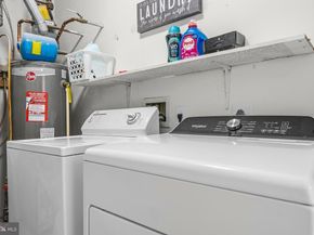 21843 Baldwin Square 301, Sterling VA 20164