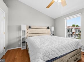 21843 Baldwin Square 301, Sterling VA 20164