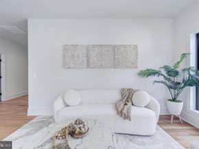 903 Lauren Lane SE, Vienna VA 22180