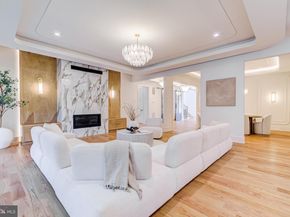903 Lauren Lane SE, Vienna VA 22180