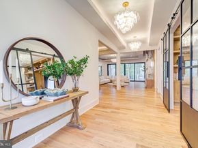 903 Lauren Lane SE, Vienna VA 22180