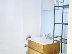 1712 Capitol Avenue NE, Washington DC 20002