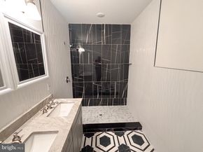 6723 N Carlisle Street, Philadelphia PA 19126