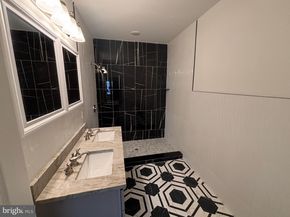 6723 N Carlisle Street, Philadelphia PA 19126
