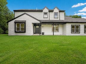 144 Roy Lane, Huntingdon Valley PA 19006