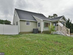 120 Orchard Drive, Fallsington PA 19054