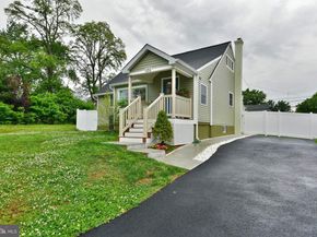 120 Orchard Drive, Fallsington PA 19054