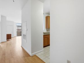 1111 25TH Street NW 906, Washington DC 20037