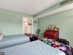 2151 Jamieson Avenue 1908, Alexandria VA 22314
