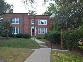1736 N Rhodes Street 5290, Arlington VA 22201
