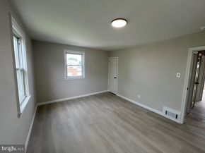 3356 Tyson Avenue, Philadelphia PA 19149