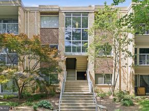 2908 Kings Chapel Road 03/10, Falls Church VA 22042