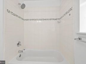 2880 S Abingdon Street C2, Arlington VA 22206