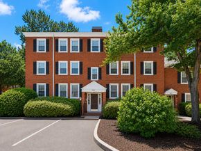 2880 S Abingdon Street C2, Arlington VA 22206