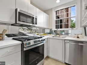 3930 Connecticut Avenue NW 205H, Washington DC 20008