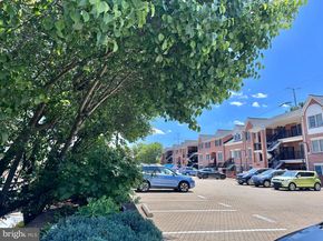 6924 Fairfax Drive 330, Arlington VA 22213