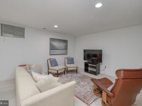 28 Tankard Lane, Washington Crossing PA 18977