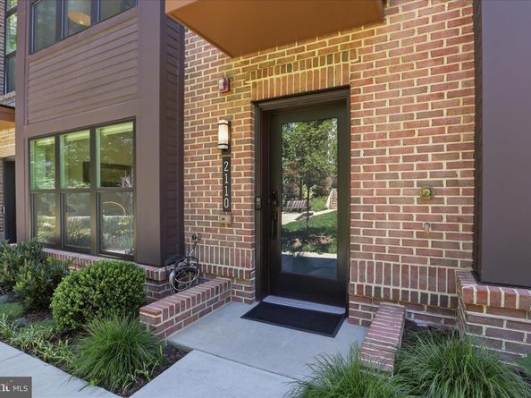 2110 Tysons Ridgeline Road, Falls Church VA 22043