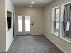 301 Byberry Road F16, Philadelphia PA 19116