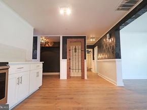 2205 Mary Lane, Broomall PA 19008