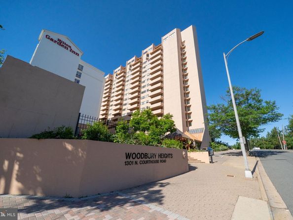 1301 N Courthouse Road 1807, Arlington VA 22201