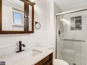 12306 Streamvale Circle, Herndon VA 20170