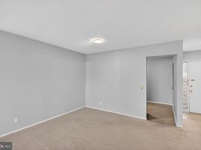 2532 Glengyle Drive 170, Vienna VA 22181