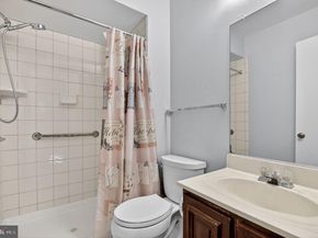 2532 Glengyle Drive 170, Vienna VA 22181