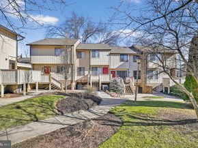 2532 Glengyle Drive 170, Vienna VA 22181