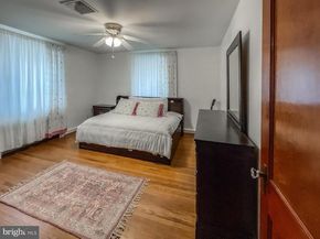 4607 Aubrey Avenue, Philadelphia PA 19114