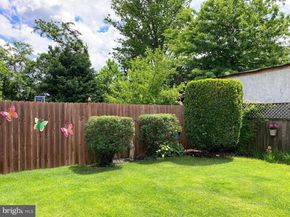 4607 Aubrey Avenue, Philadelphia PA 19114