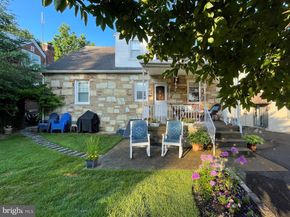 4607 Aubrey Avenue, Philadelphia PA 19114